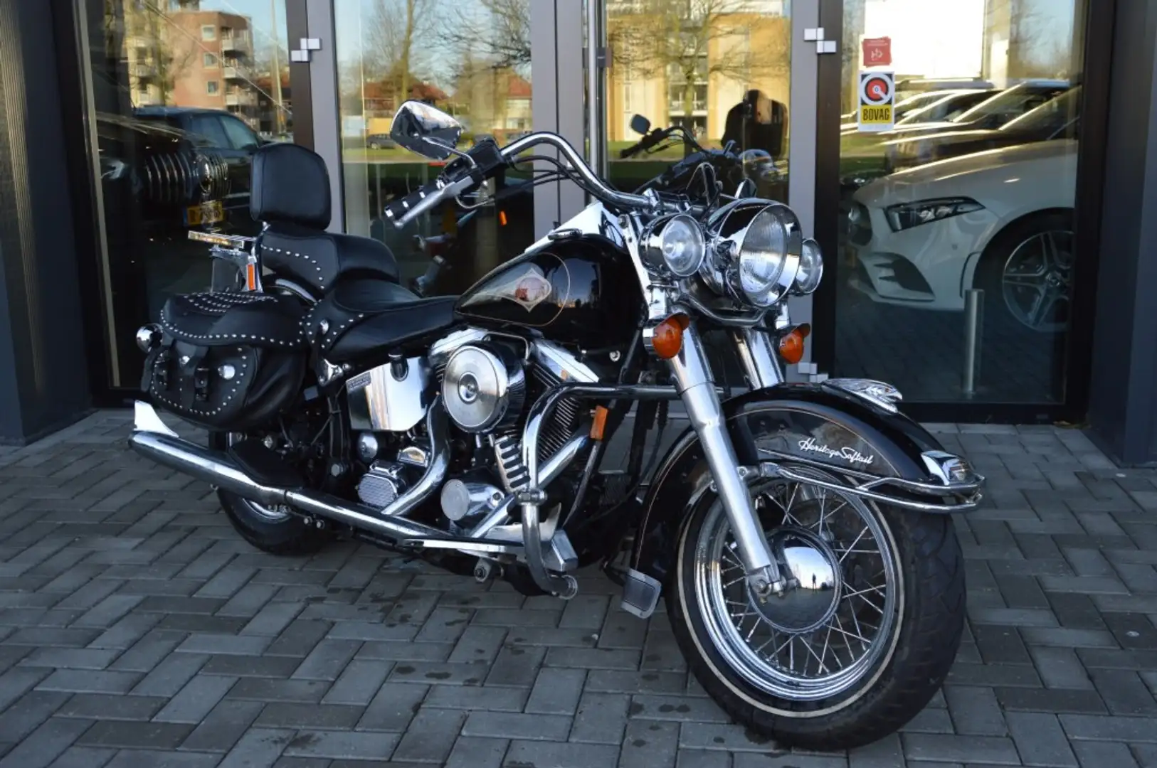 Harley-Davidson FLSTC Zwart - 1