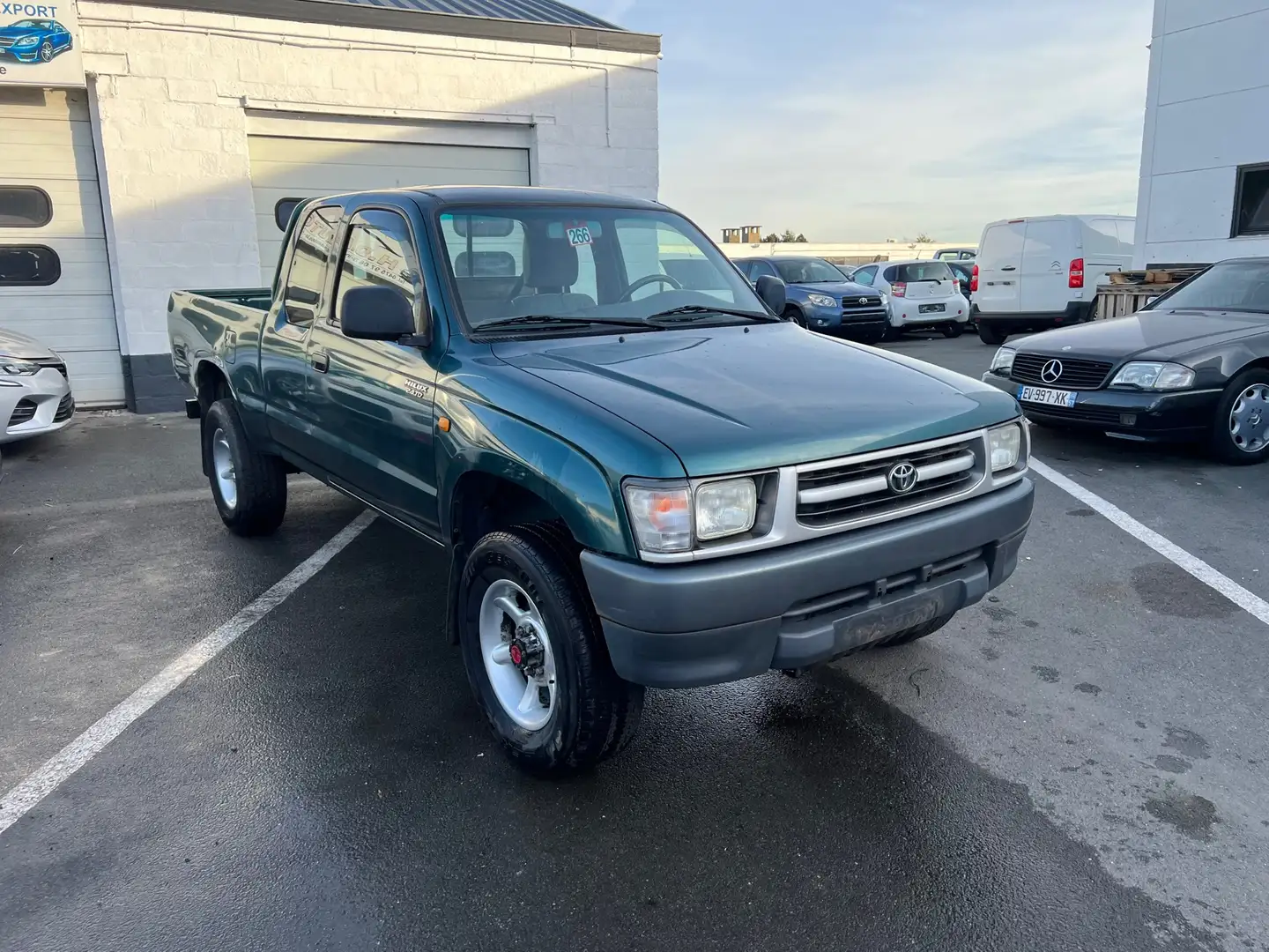 Toyota Hilux 2.4 TD Groen - 2