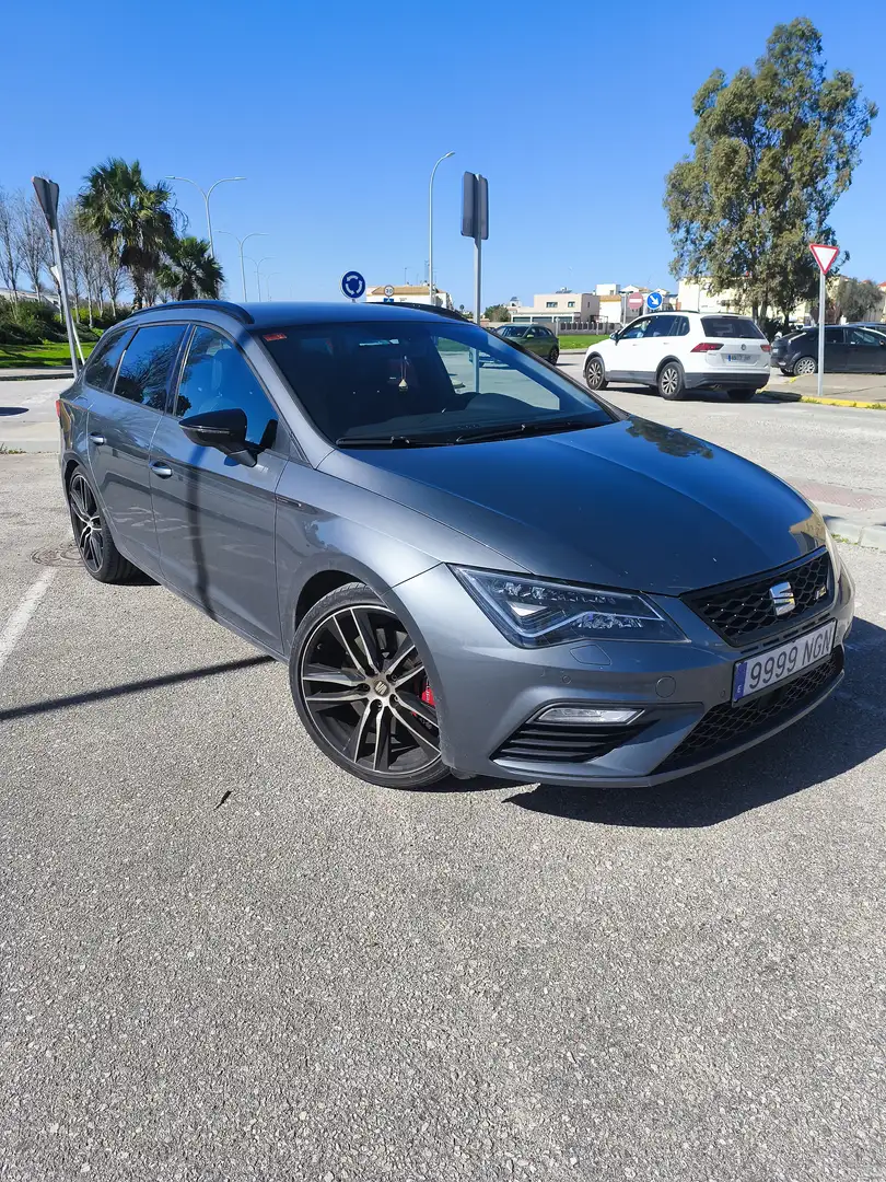 SEAT Leon León ST 2.0 TSI S Gris - 1