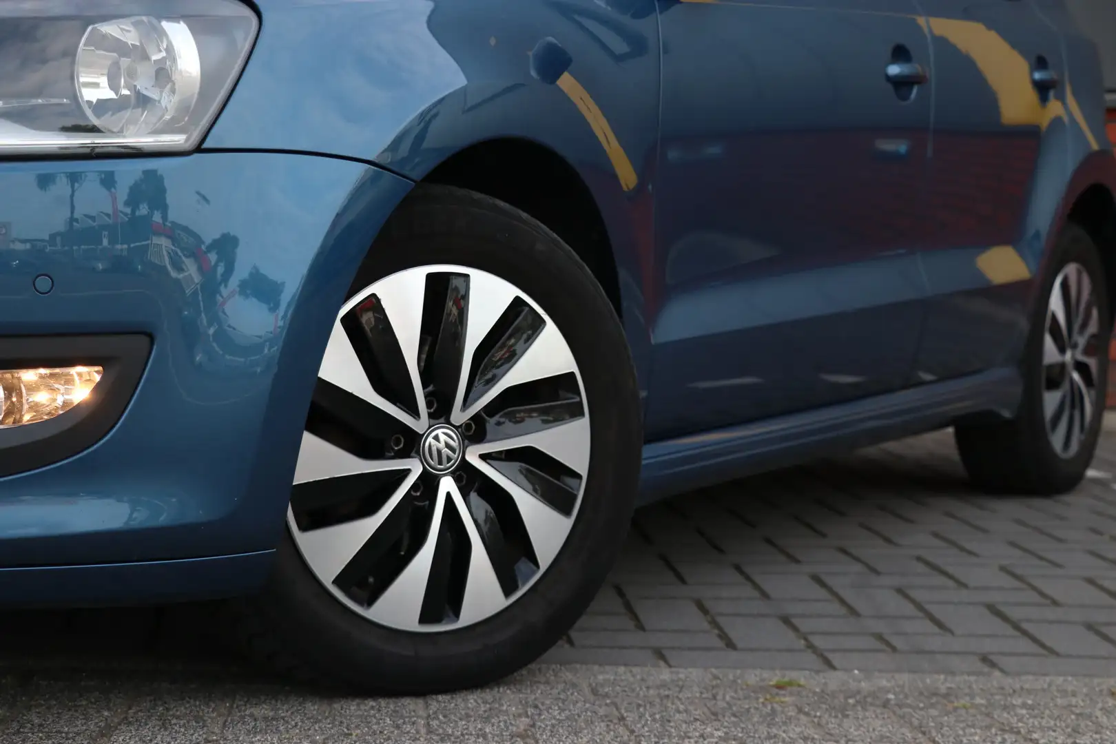 Volkswagen Polo 1.0 BlueMotion NAP | airco | Bleu - 2