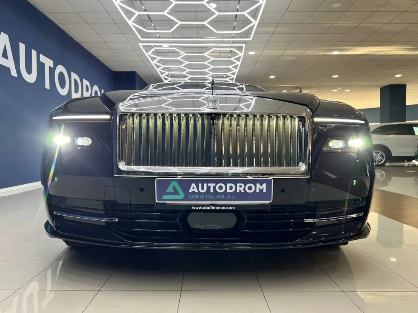 Rolls-Royce Spectre Noir - 2