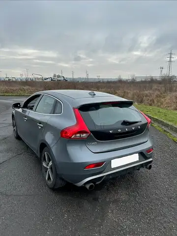 Volvo V40 t3 1.5 L 152cv R-Design Geartronic