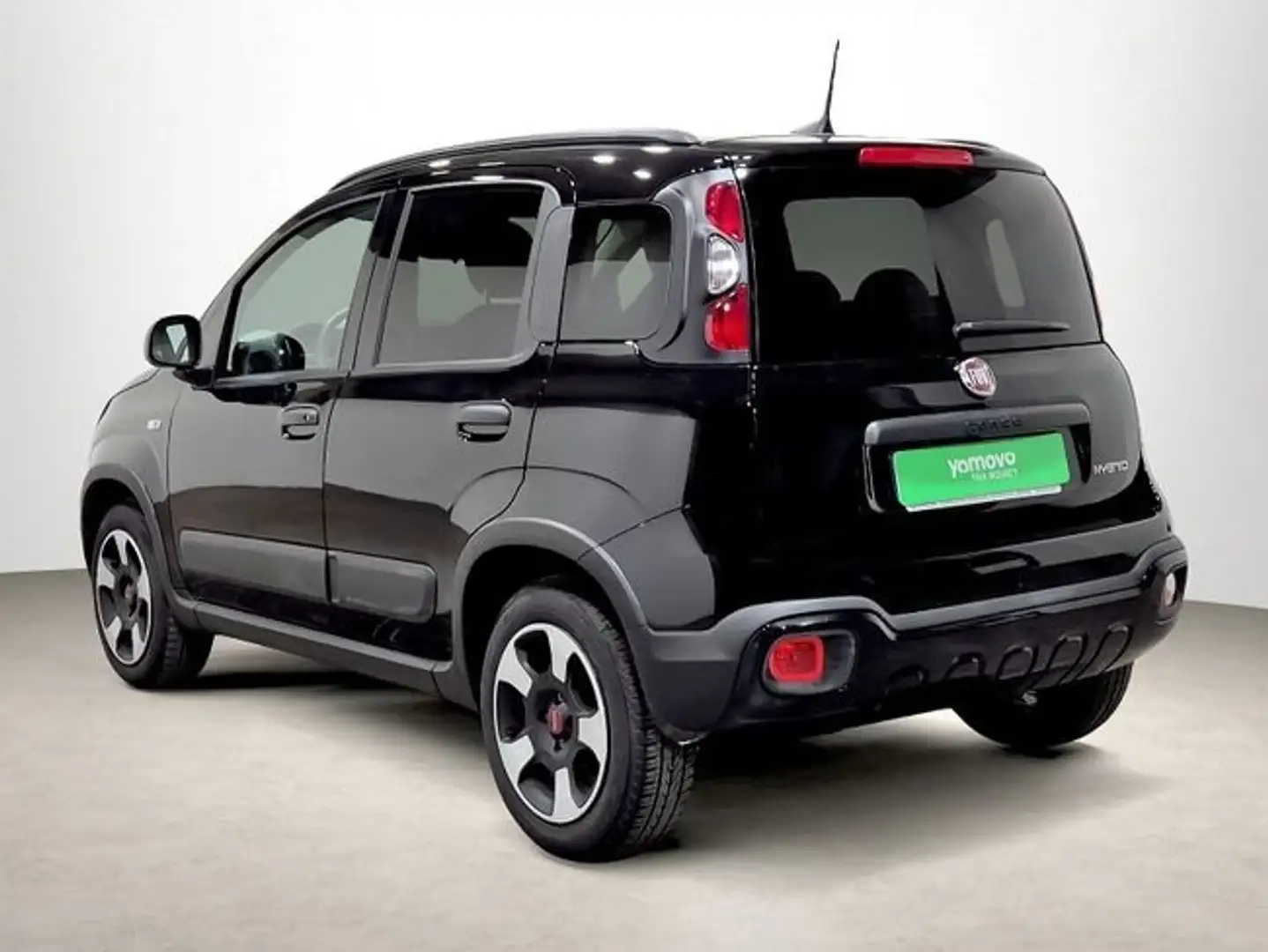 Fiat Panda 1.0 MHEV CITY CROSS 5P Negro - 2