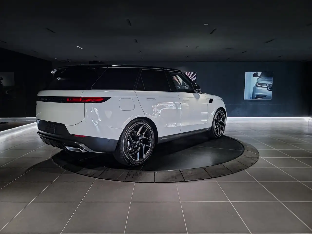 Land Rover Range Rover Sport fotografie Land Rover Range Rover Sport