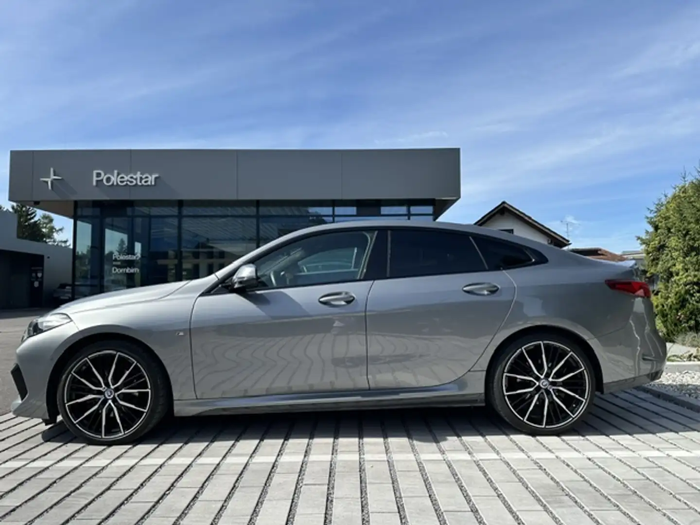 BMW 218 218d Gran Coupe Aut. Grau - 1