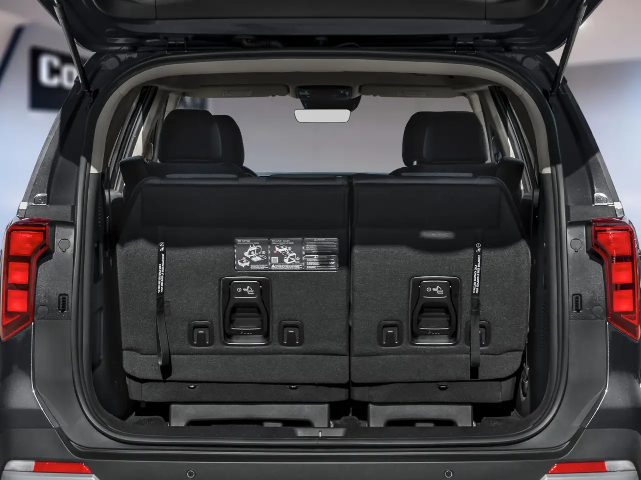 Kia Carnival снимка Kia Carnival