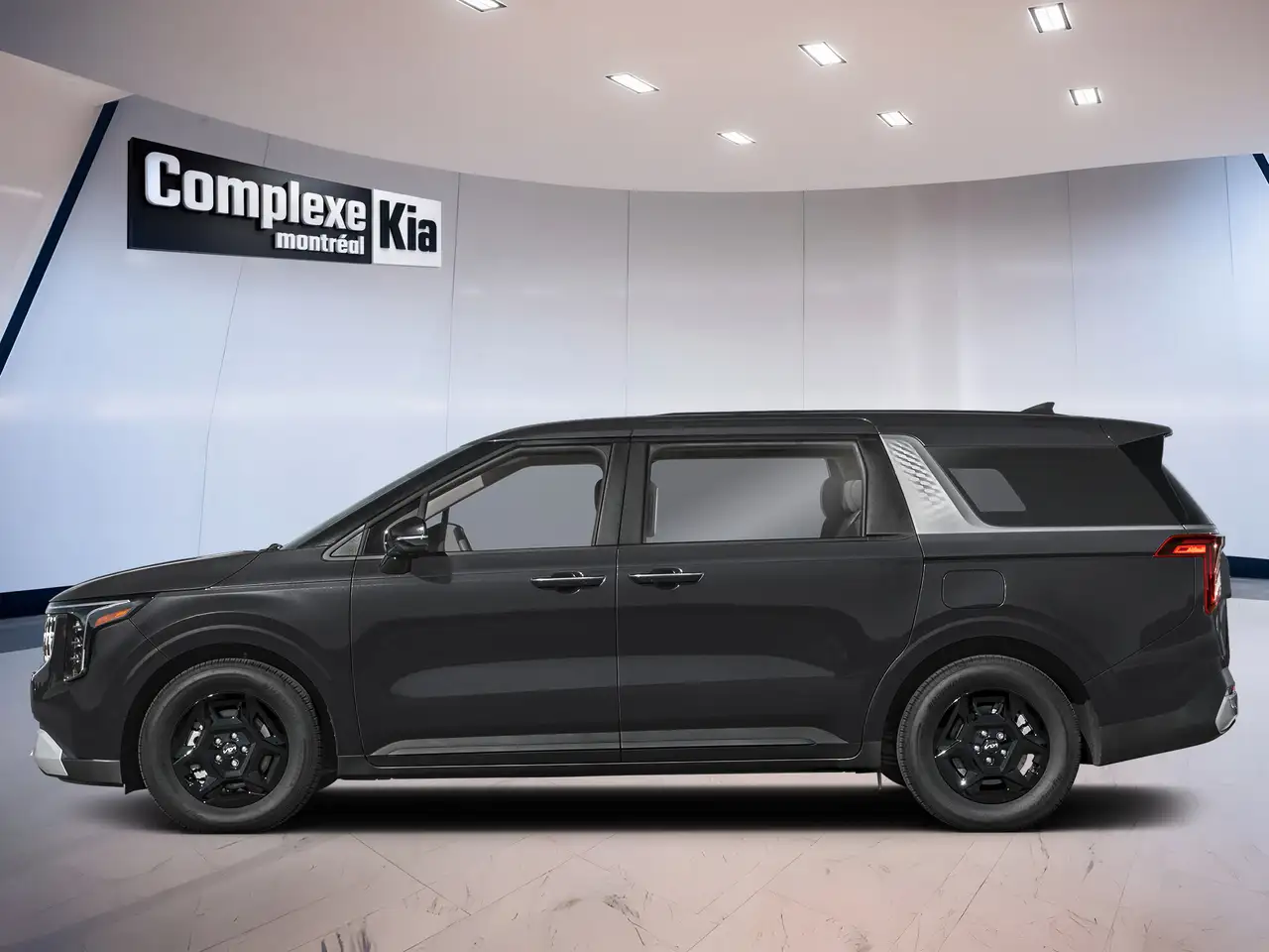 Kia Carnival снимка Kia Carnival