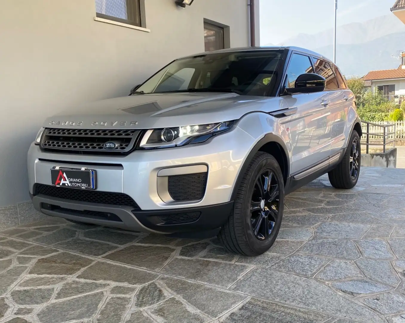 Land Rover Range Rover Evoque Range Rover Evoque 5p 2.0 td4 Pure 150cv Gris - 1