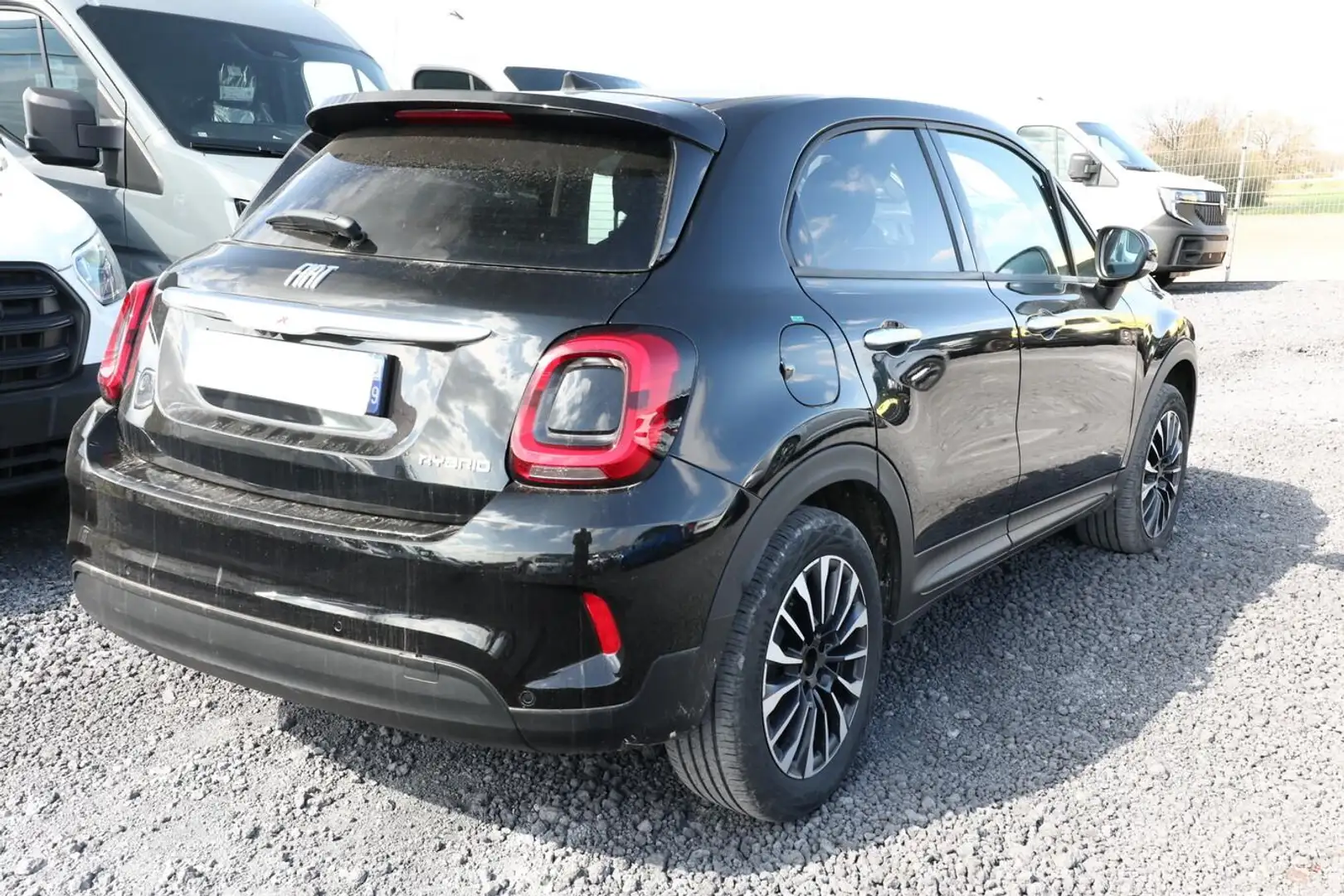 Fiat 500X 1.5 MHEV 130 DCT7 LED PrivG KomfortP Kam 96 kW ... Schwarz - 2