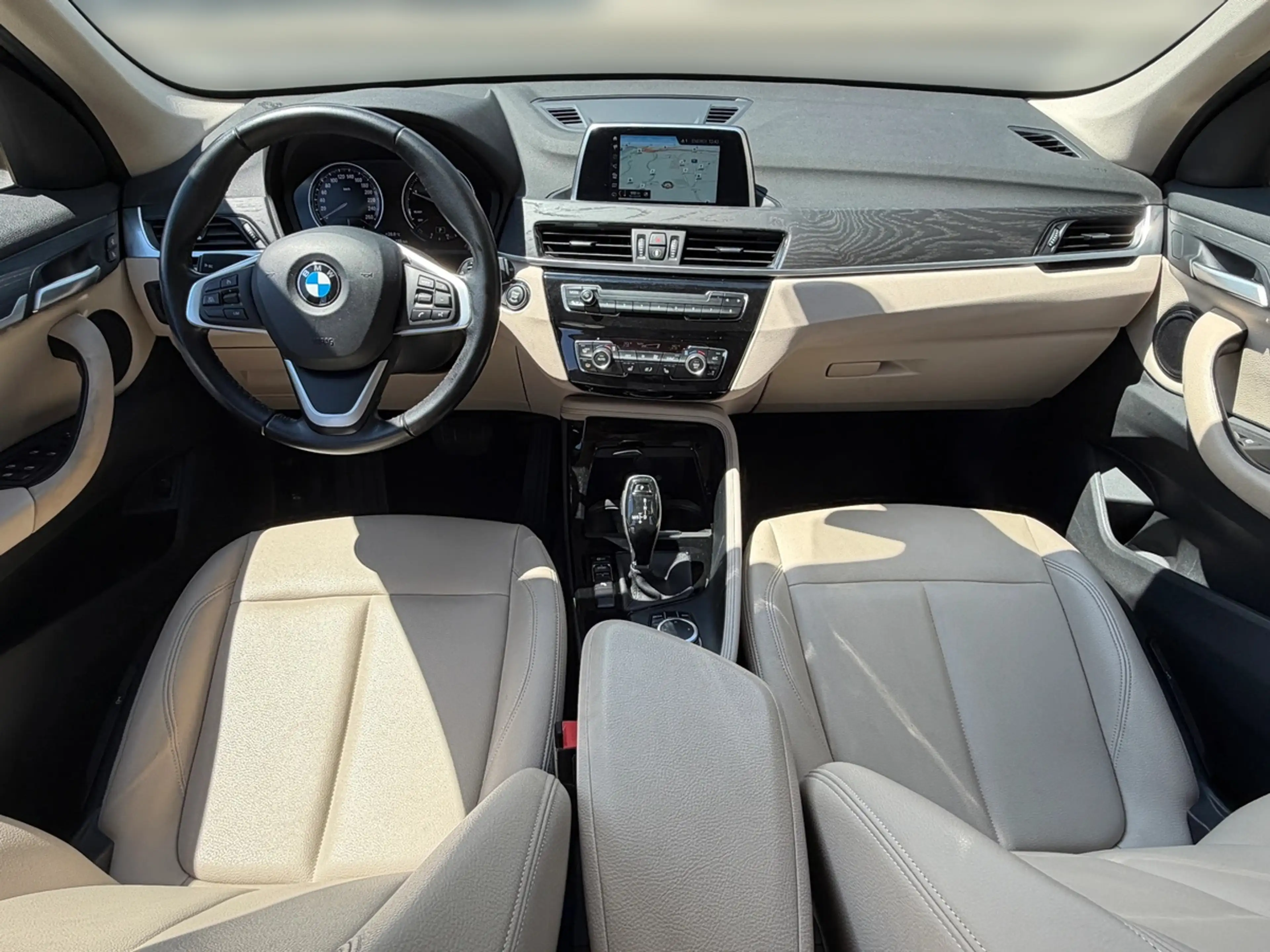 BMW X1 sDrive 16d xLine * Erstbesitz * Garantie — photo 7