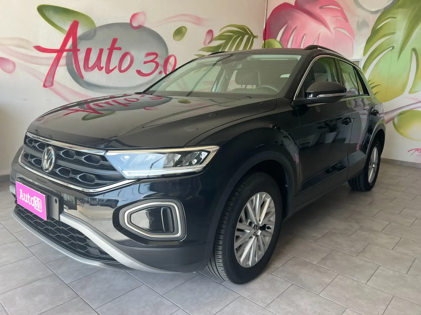 Volkswagen T-Roc T-Roc 2022 2.0 tdi Life 115cv Zwart - 1