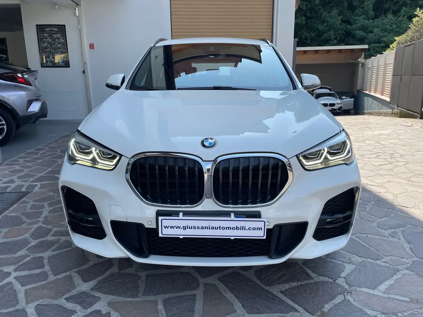BMW X1 sdrive20i Msport 192cv auto UNICO PROPR. STUPENDA Bianco - 1
