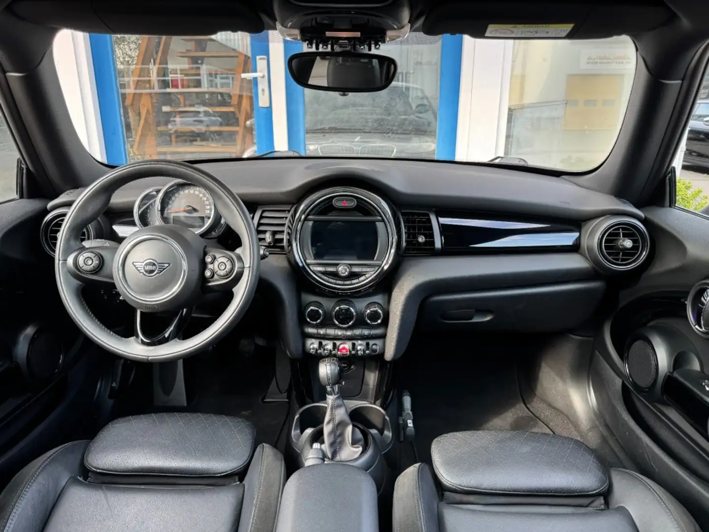 MINI Cooper 1.5 Cooper Pepper I Leer I Panoramadak I Camera I Gris - 2