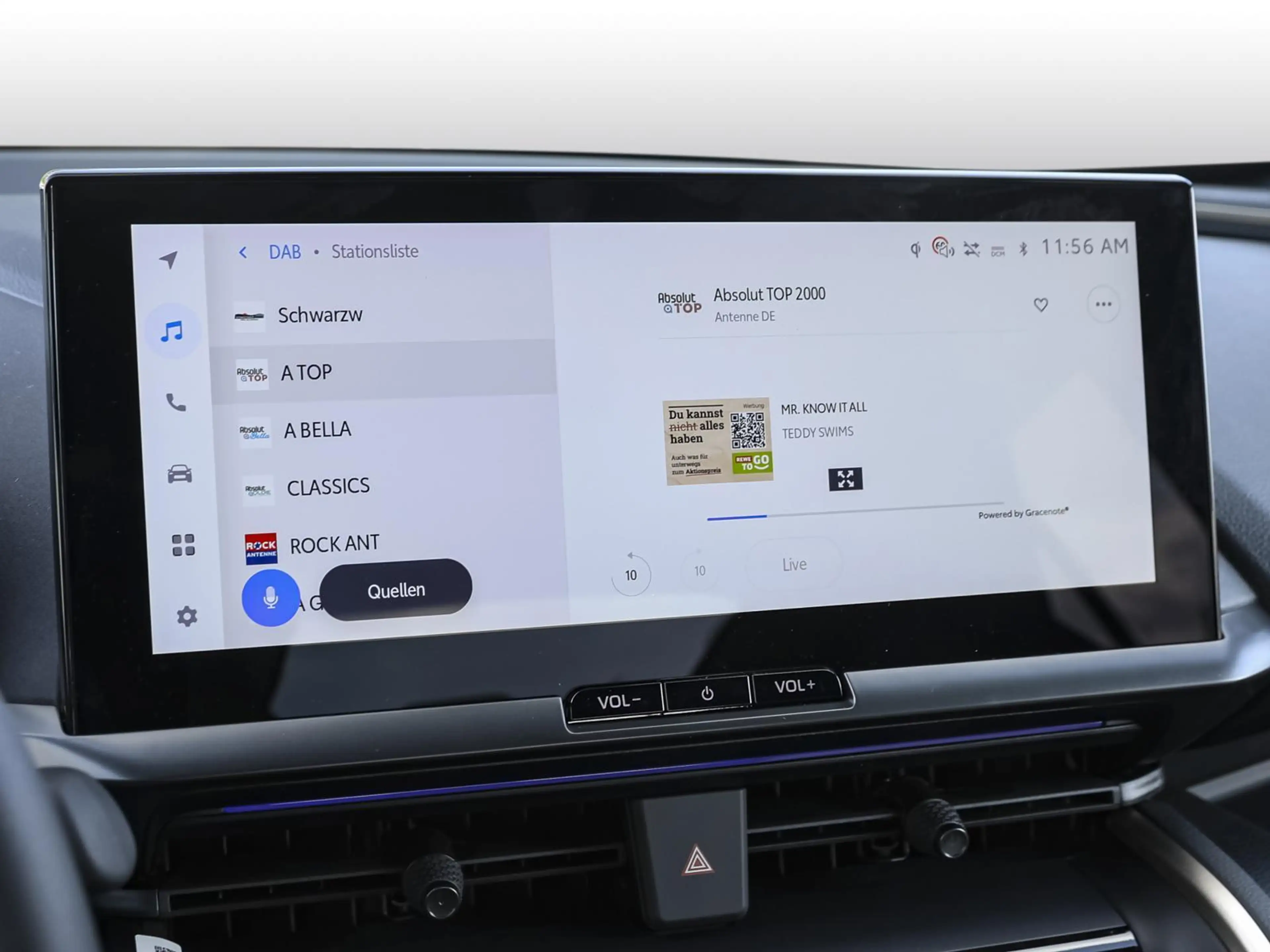 Toyota C-HR Lounge 2.0 Plug In Hybrid CVT NAVI SHZ PDC — photo 6