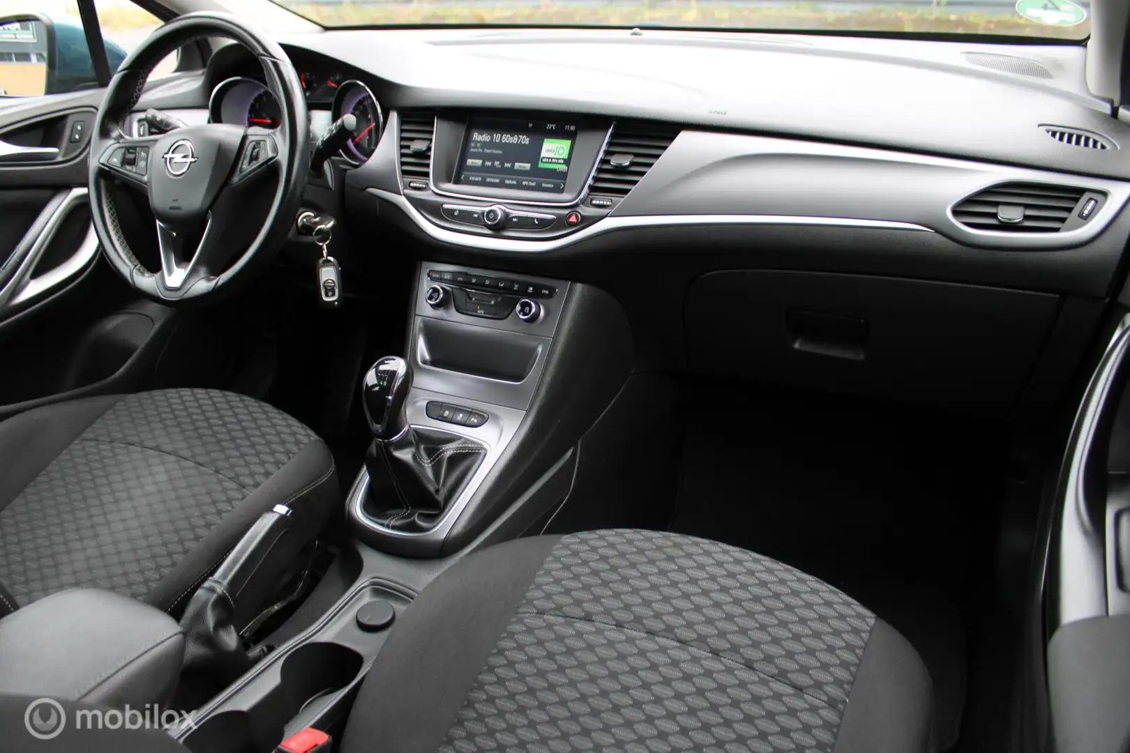 Opel Astra Sports Tourer 1.4 Turbo 150 PK Online Edition, Tre Blauw - 2