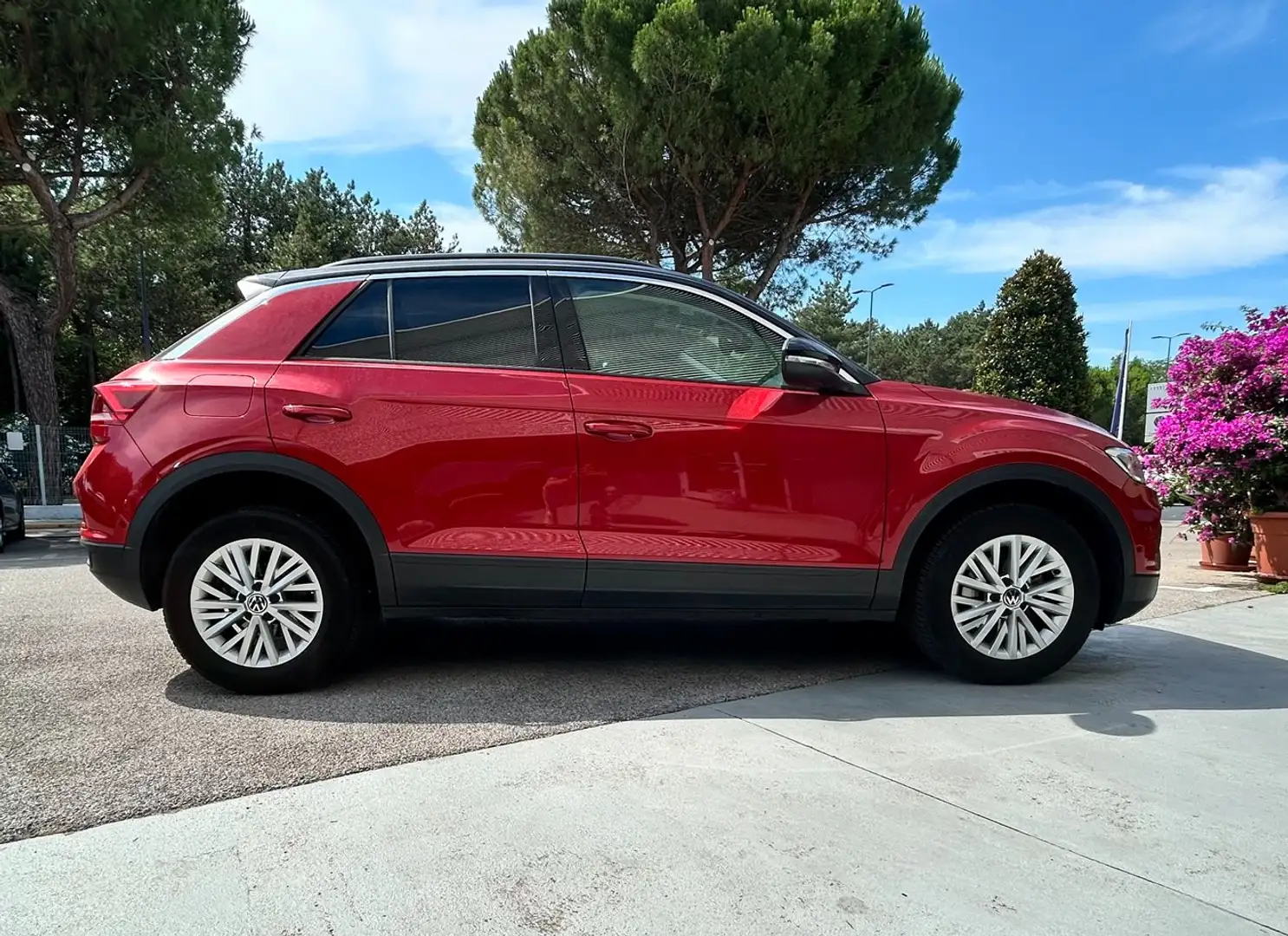 Volkswagen T-Roc T-Roc 2022 1.0 tsi Life 110cv Rosso - 2