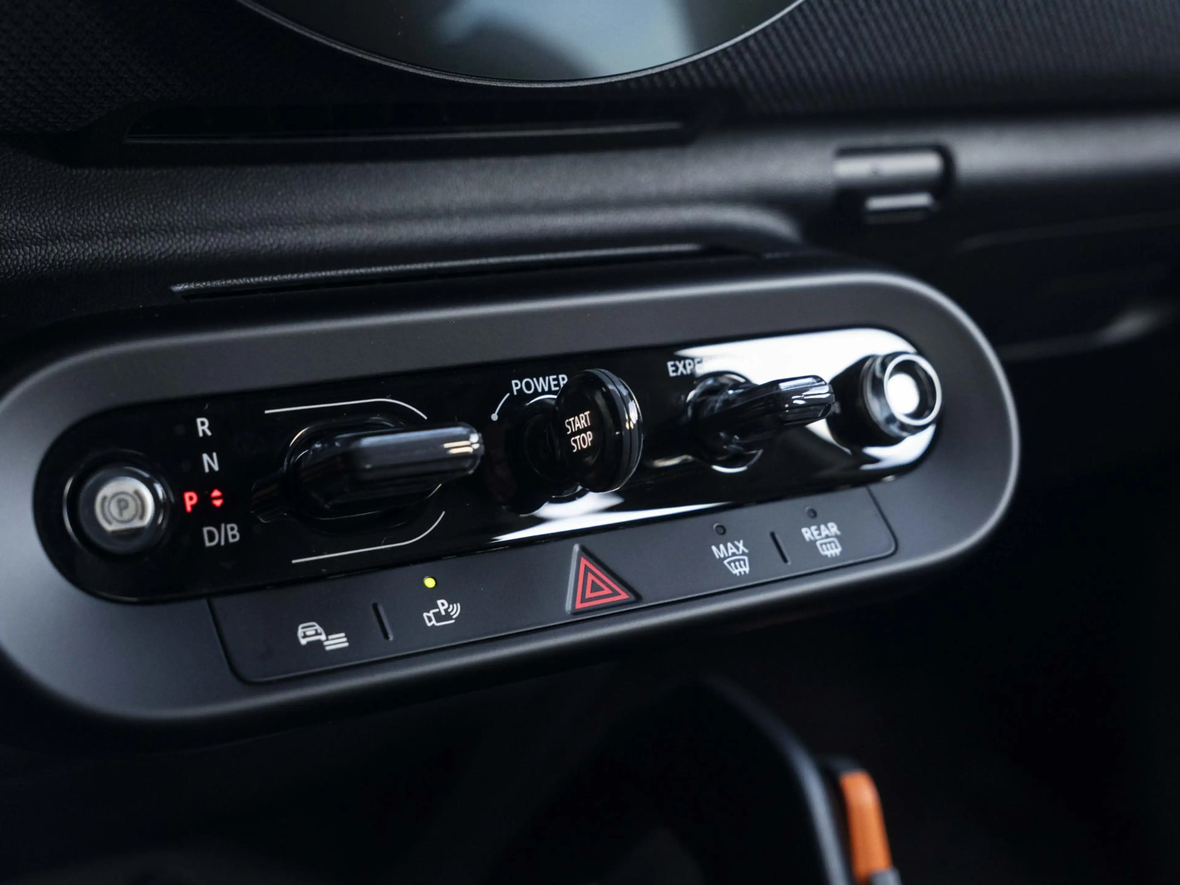 MINI Aceman SE Classic + XS-pakket + Stuur en stoelverwarming — photo 13