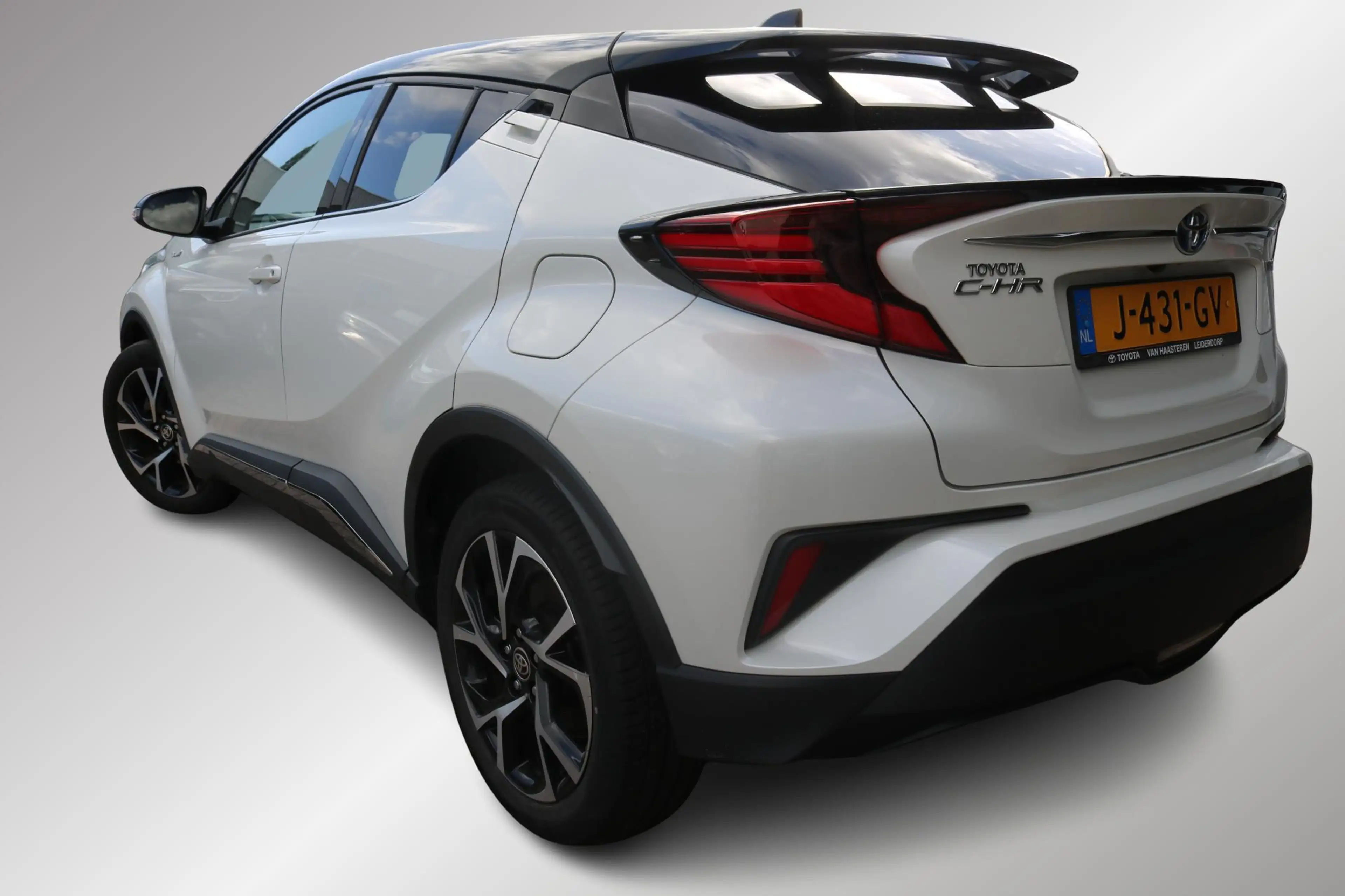 Toyota C-HR 1.8 Hybrid First Edition Parkeersensoren voor,- en — photo 6
