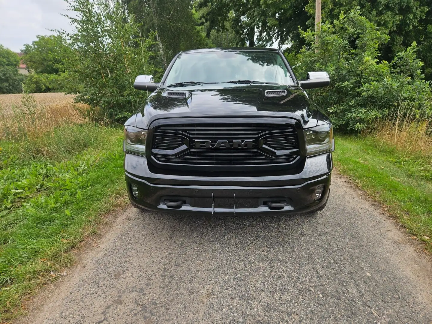 Dodge RAM Laramie,4x4 ,5.7 Hemi,Crew Cab, crna - 1