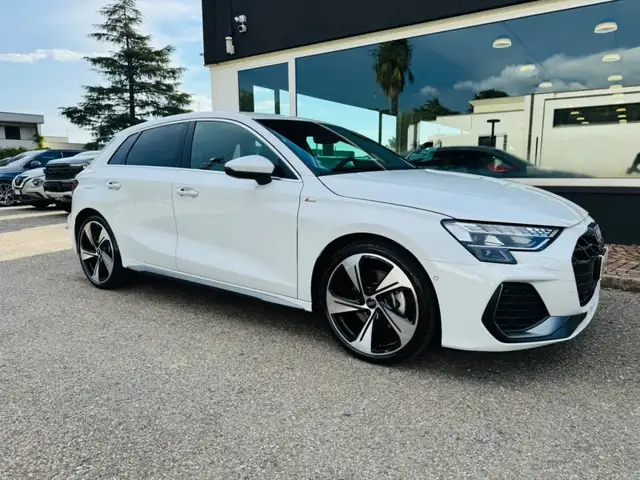 Audi A3 view 10