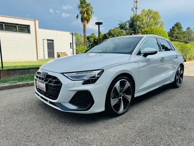 Audi A3 view 6
