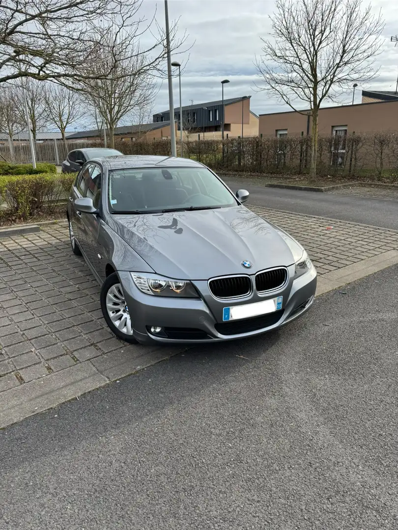 BMW 320 320d 177ch Confort A - 1