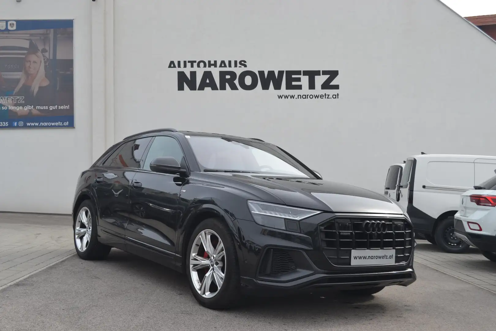 Audi Q8 60 TFSI e quattro Schwarz - 1