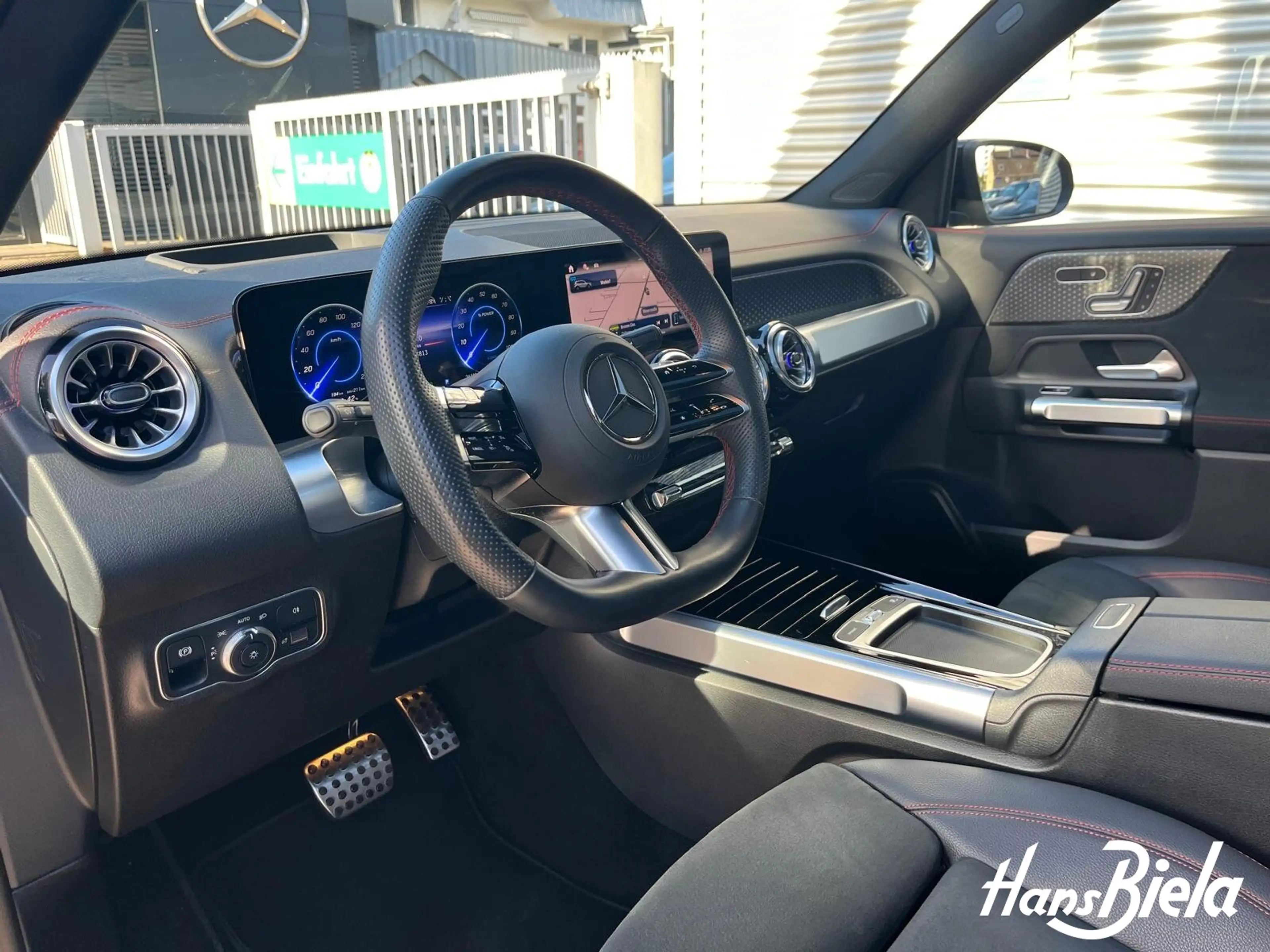Mercedes-Benz EQB 250 EQB 250+ AMG/Adv.+/Nght/19"/Pan/Dis/360°/HUD/Mem — photo 8