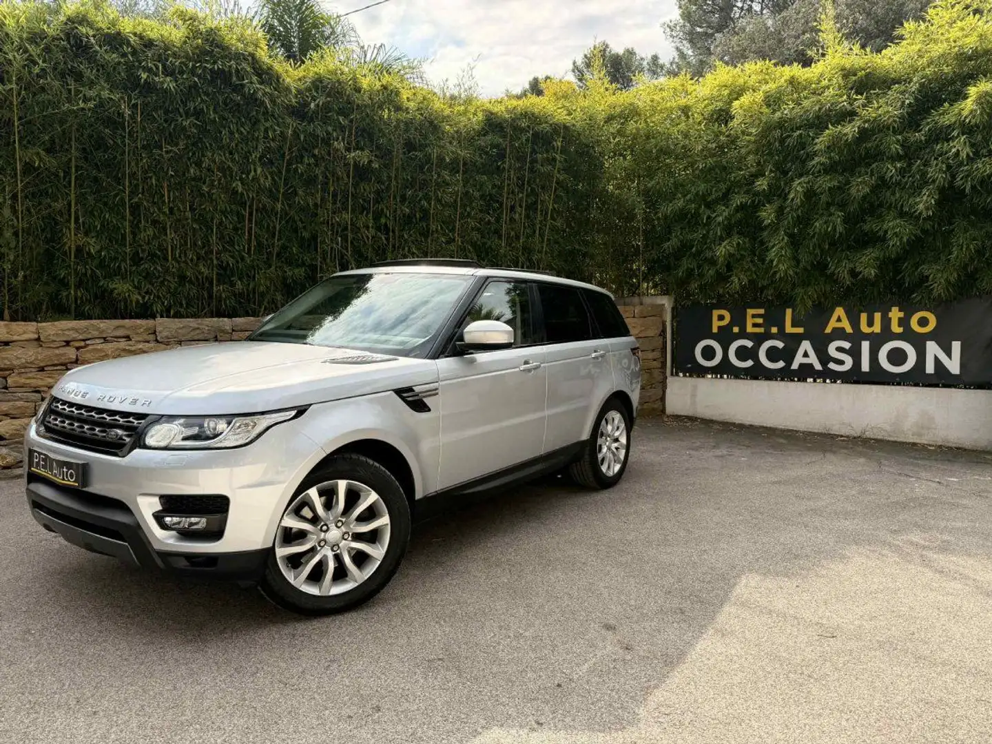 Land Rover Range Rover Sport TDV6 3.0L 258 HSE Gris - 1