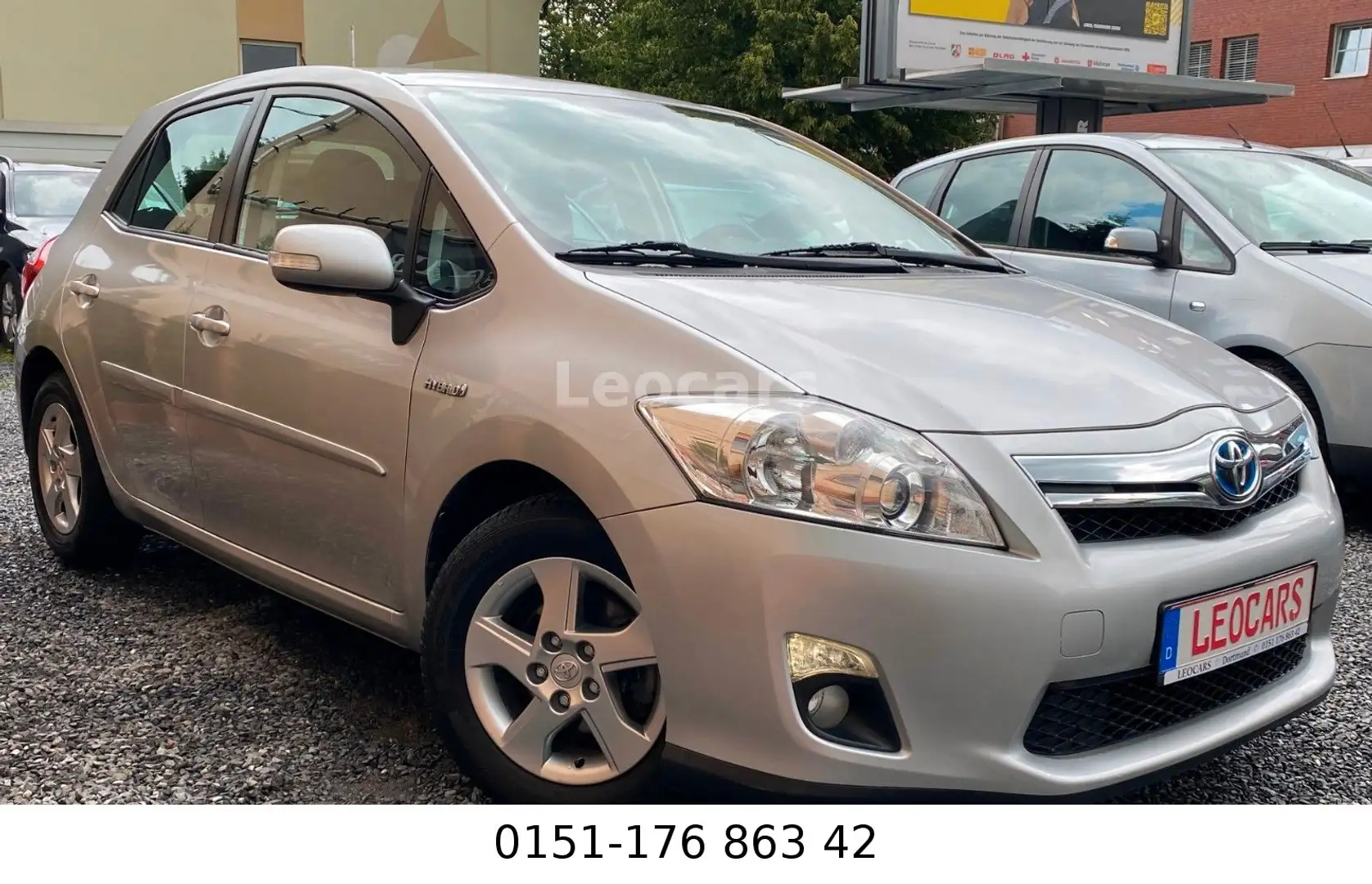 Toyota Auris Hybrid Life, 1.8 L, PDC Argent - 2