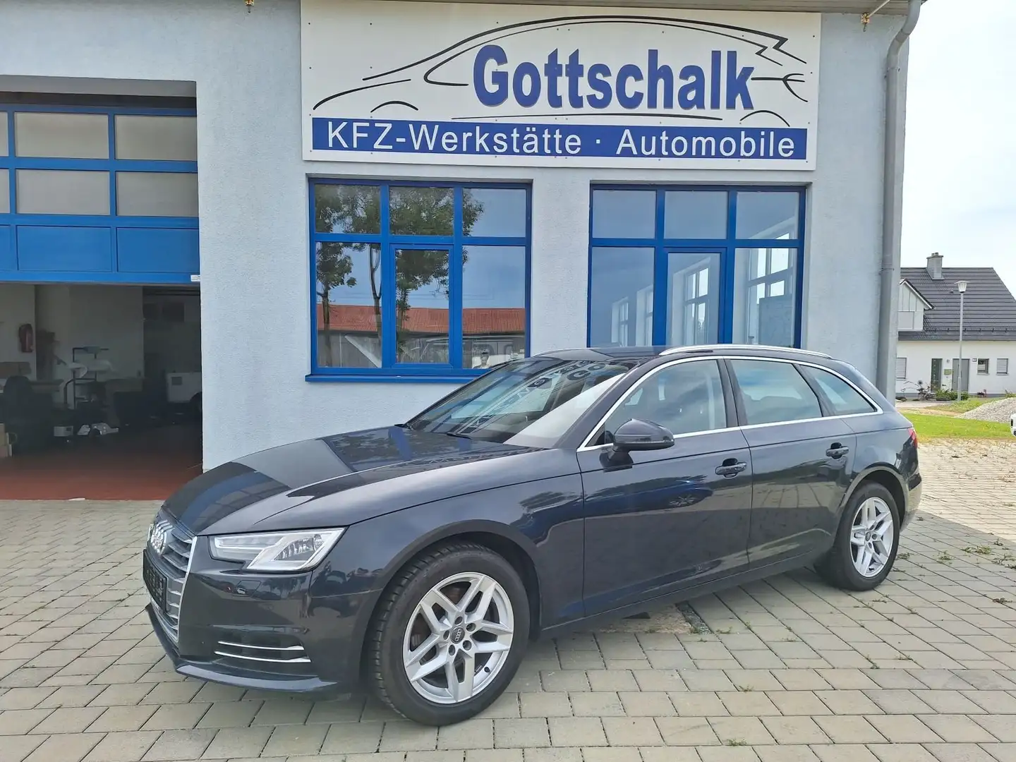 Audi A4 Avant Sport *8-fach*AHK*XENON*Virtuelles Cockpit* Blau - 1