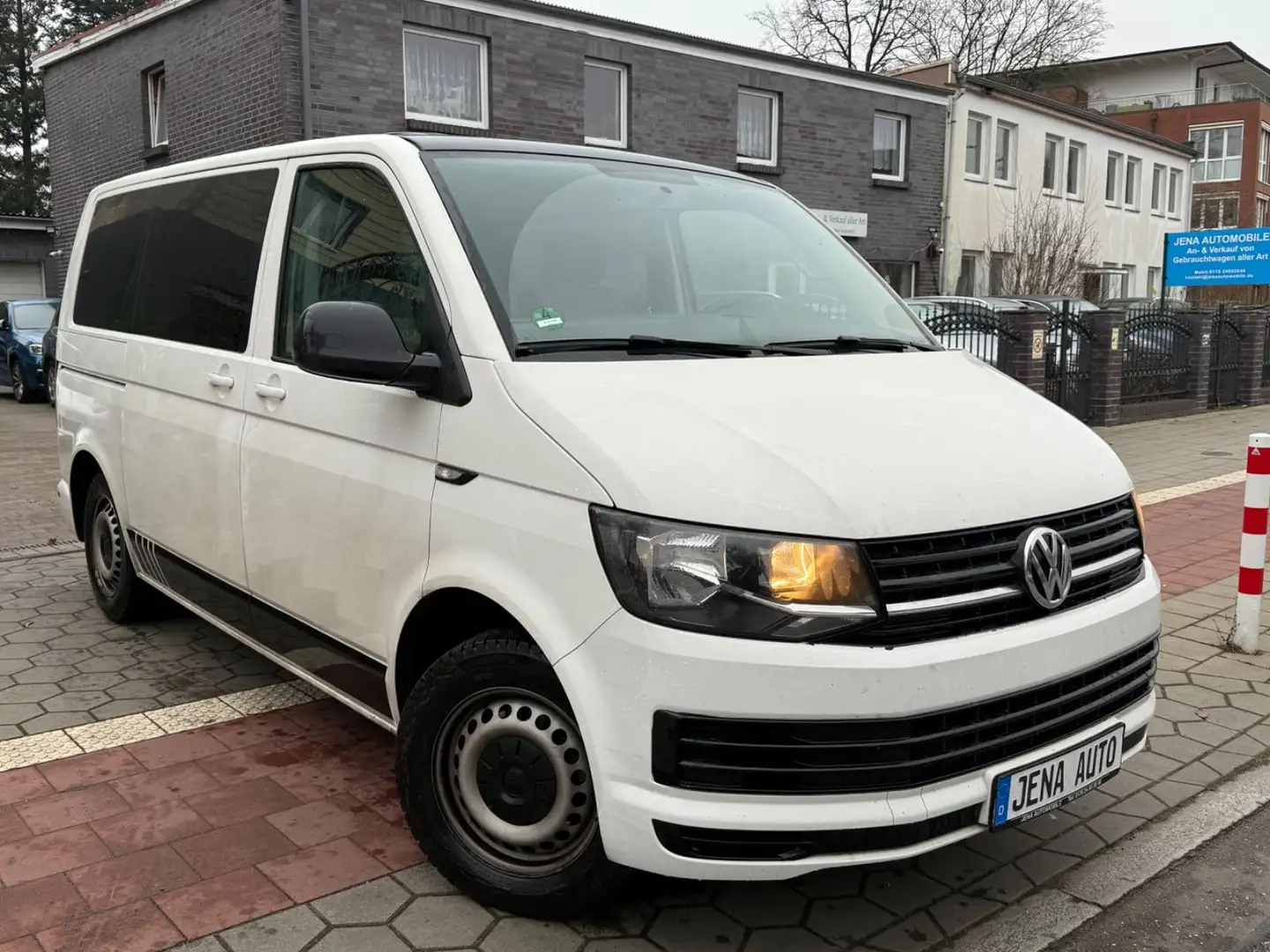 Volkswagen T6 Kombi T6 Klima 102 Ps 9.Sitzer Service Neu Blanc - 1