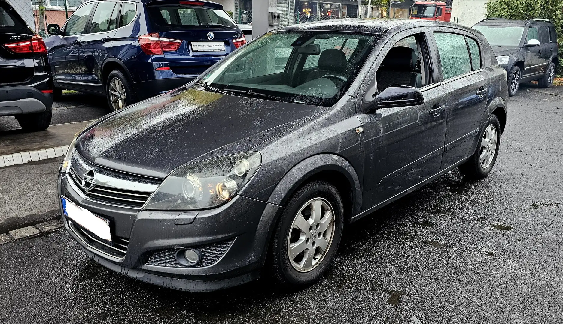 Opel Astra Innovation "110 Jahre" Grau - 1