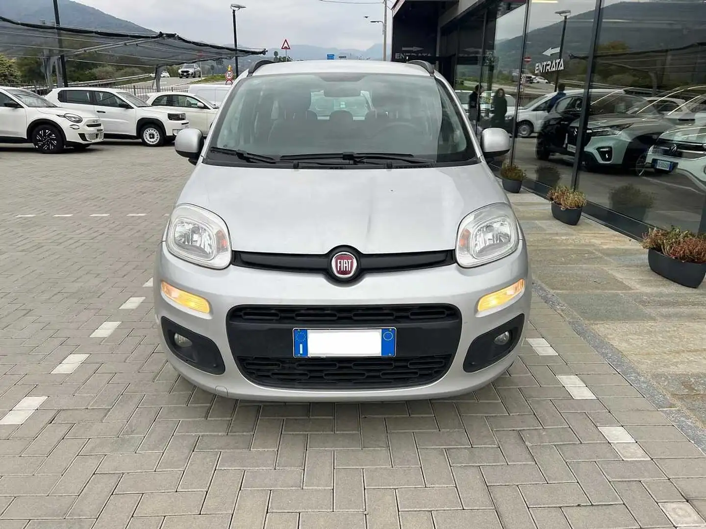 Fiat Panda 1.3 MJT 95 CV S&S Lounge Grijs - 2
