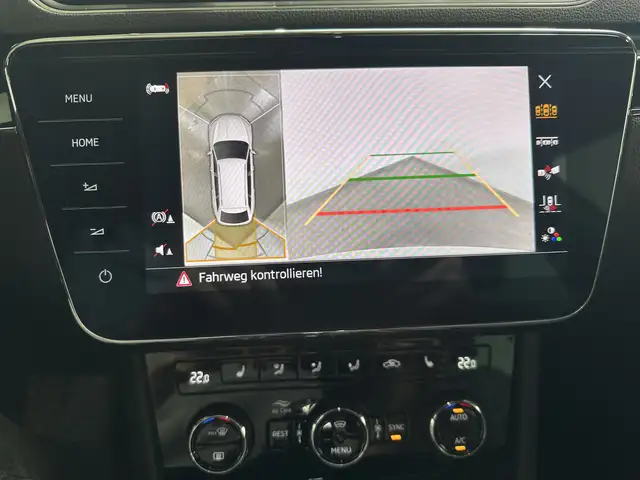 Skoda Superb view 12