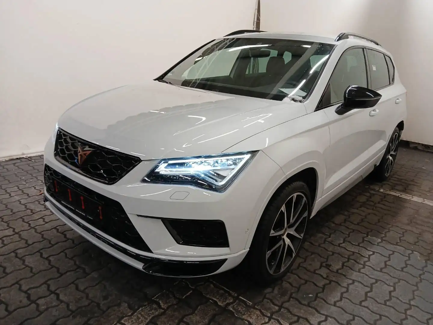 CUPRA Ateca 2.0 TSI 4Drive LED BEATS 360° ACC VC Weiß - 1