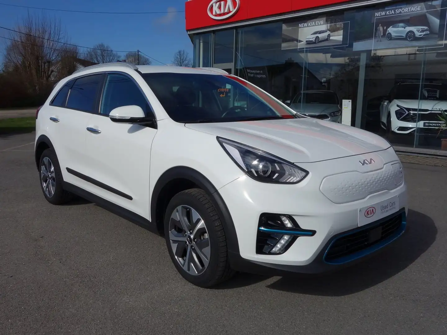 Kia e-Niro 39.2 kWh More GPS, clim auto,  18712 km !! Blanc - 2