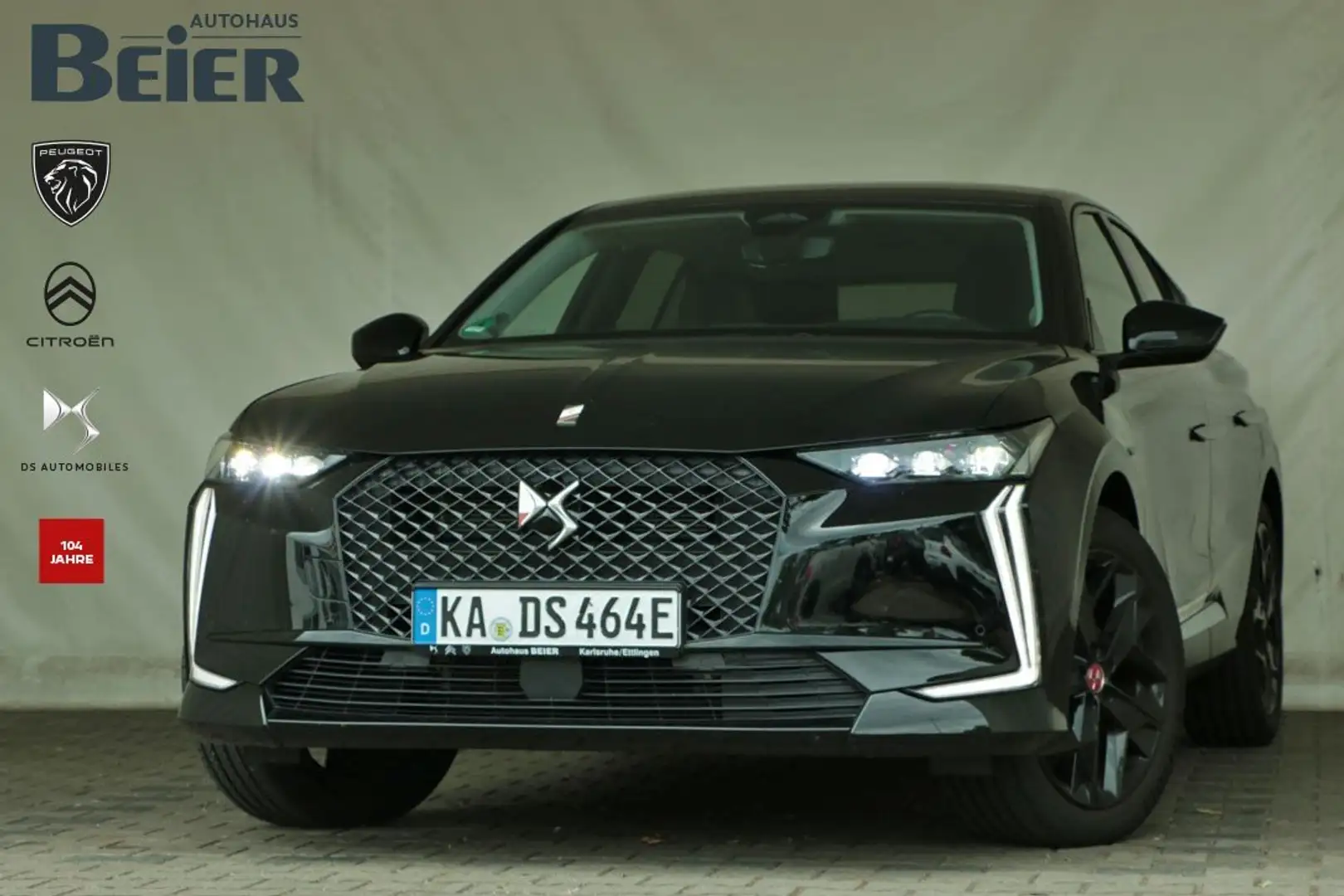 DS Automobiles DS 4 DS4 Schwarz - 1