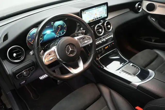Mercedes-Benz 300 view 11