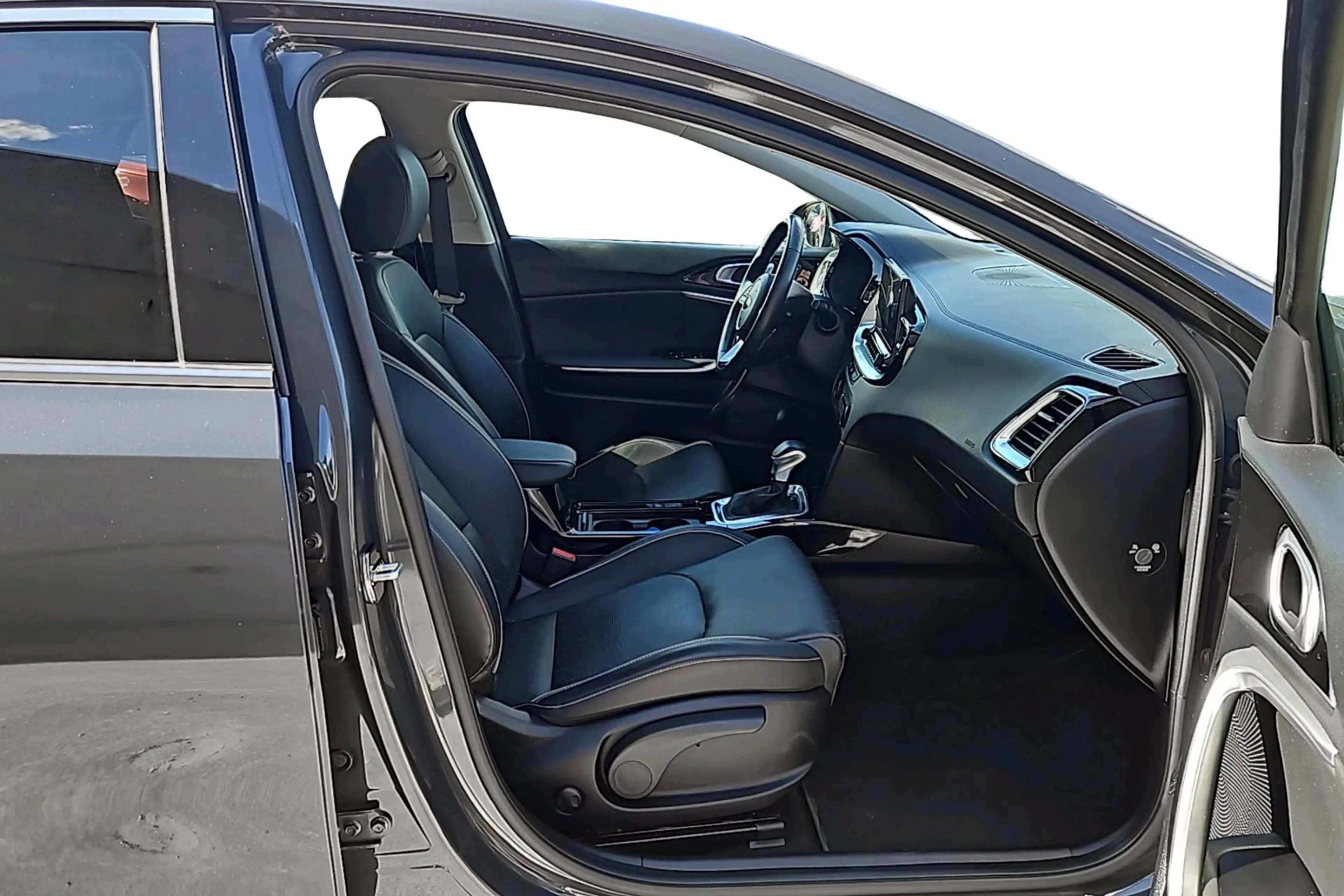 Kia XCeed 1.4 T-GDi 140 DCT ISG Sense — photo 6
