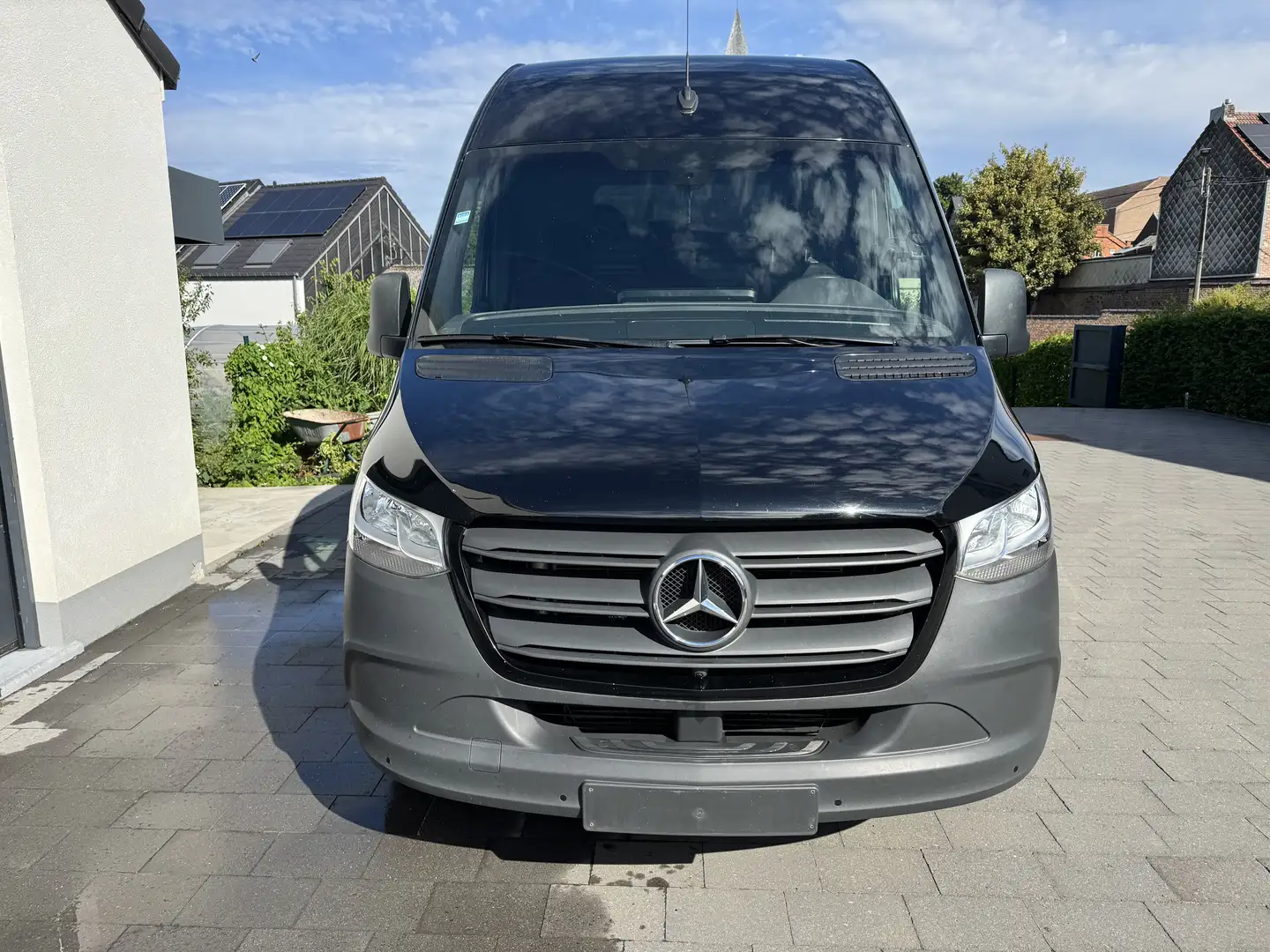 Mercedes-Benz Sprinter 319d 3.0 V6 L2H3 boîte auto Noir - 2