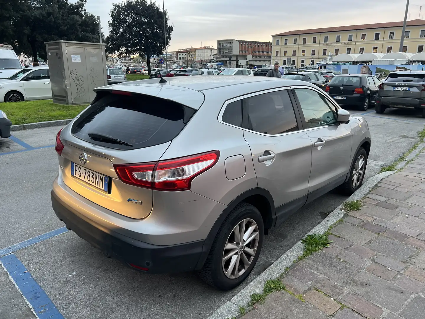 Nissan Qashqai 1.5 dci Acenta 110cv - 1
