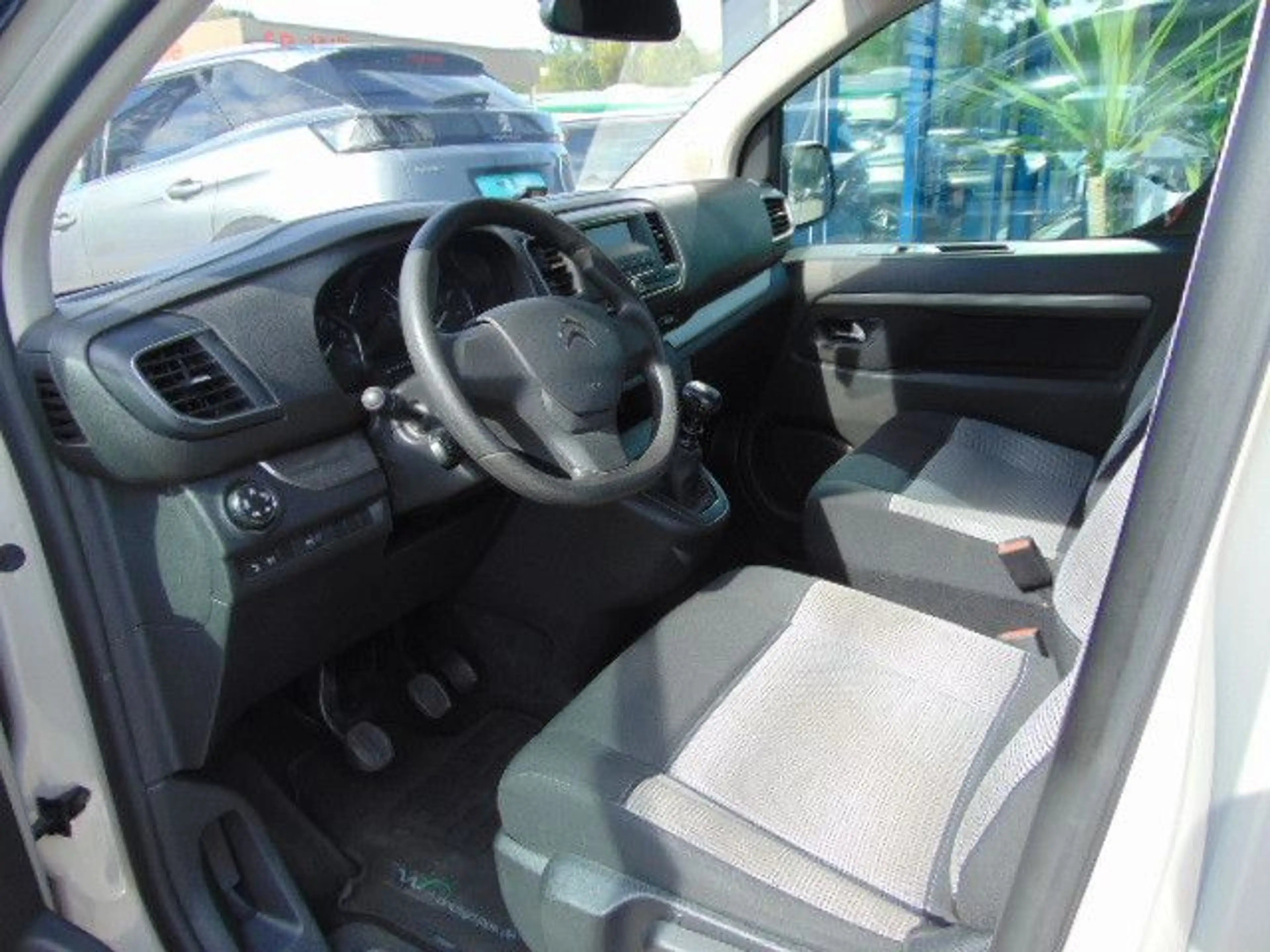 Citroen Spacetourer Spacetourer Feel M — photo 8