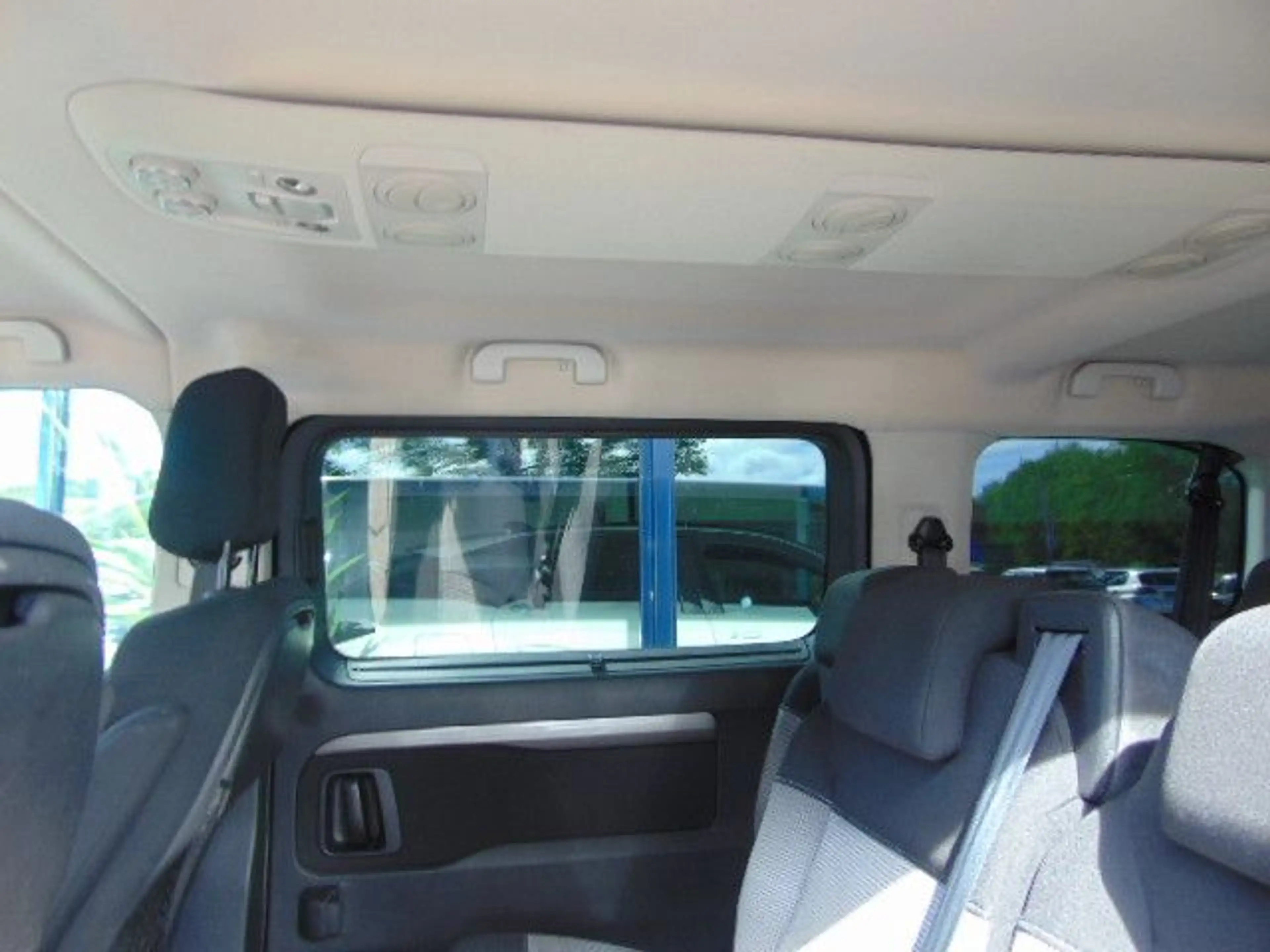Citroen Spacetourer Spacetourer Feel M — photo 14