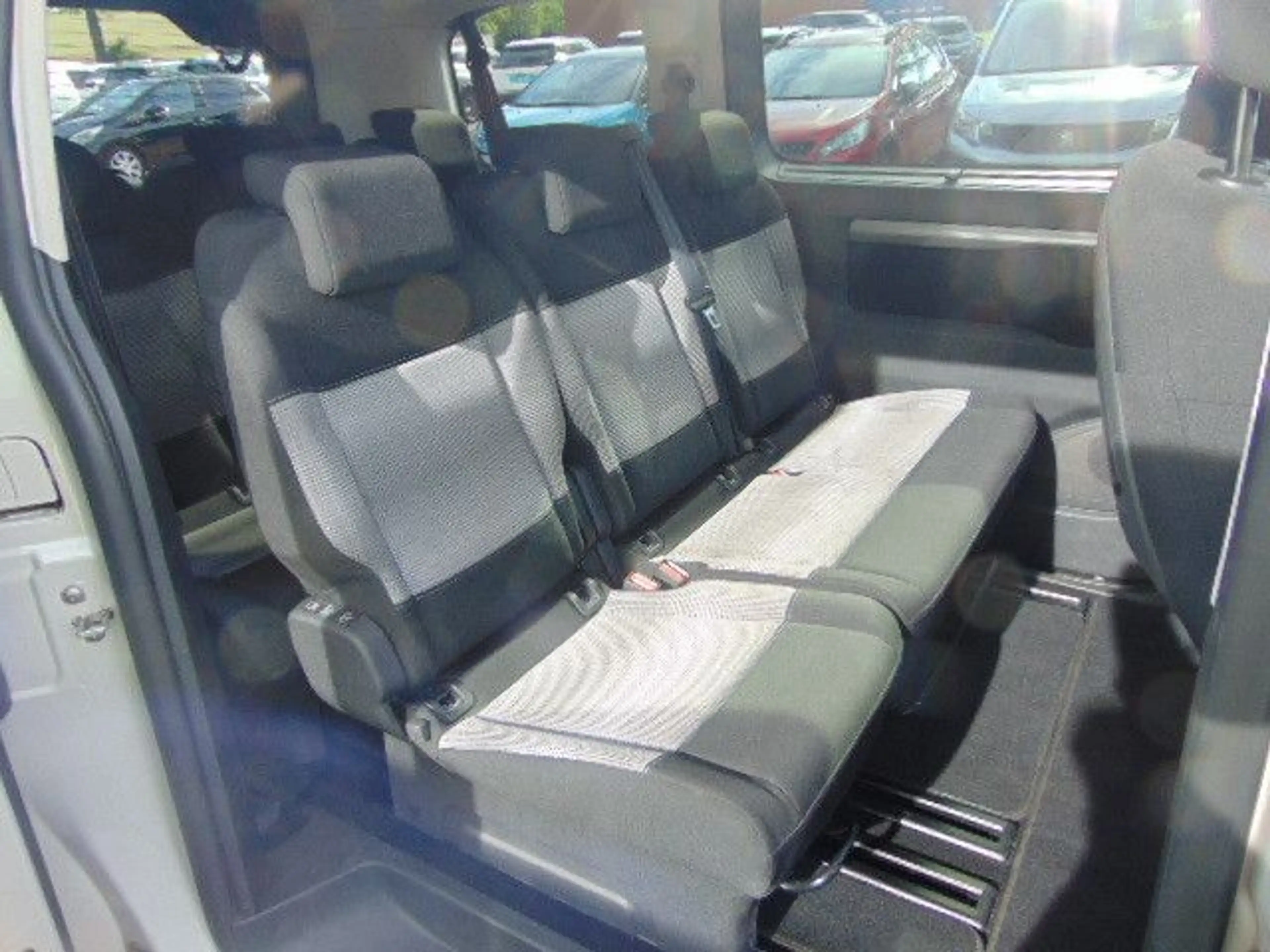 Citroen Spacetourer Spacetourer Feel M — photo 11