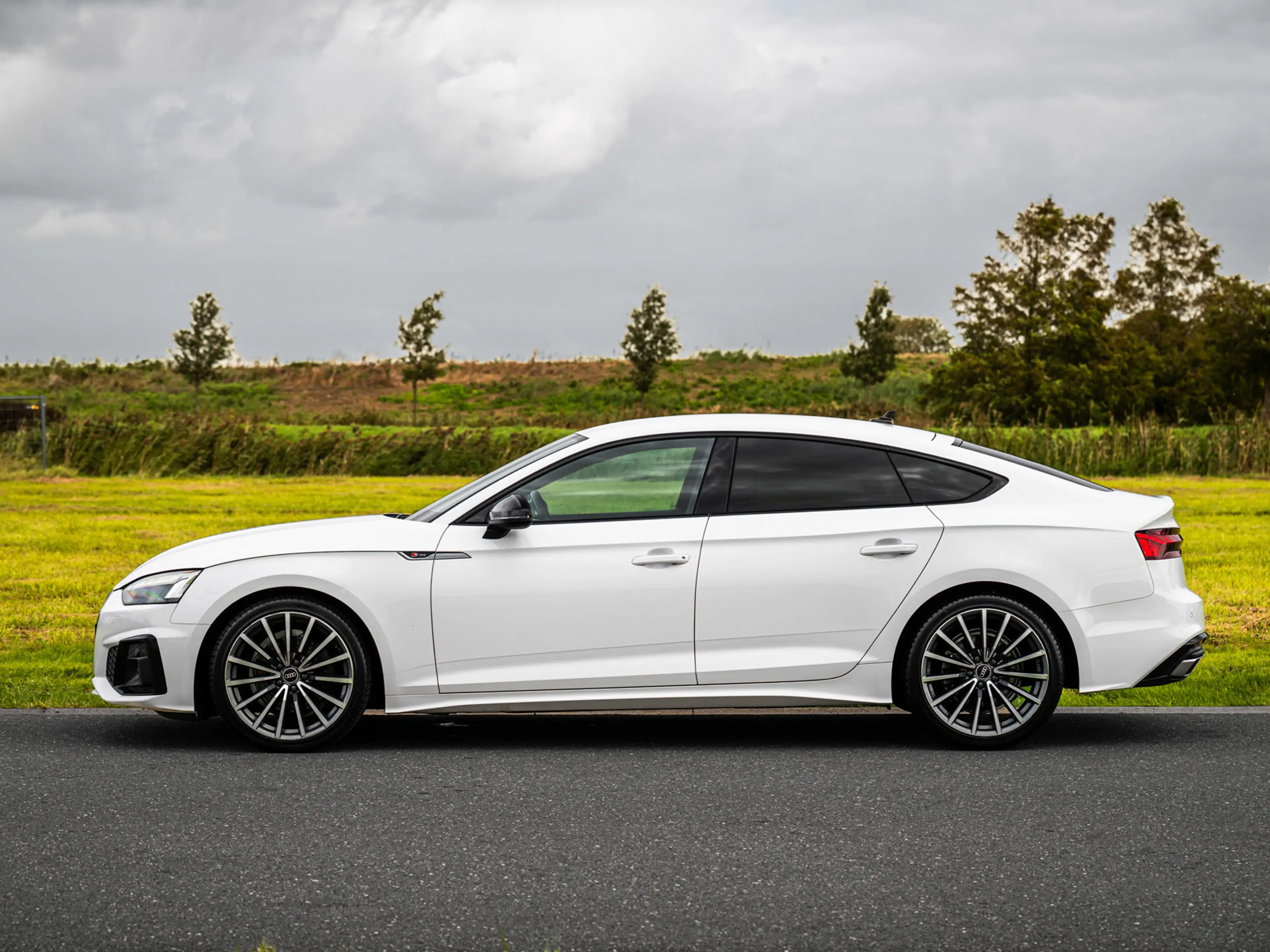 Audi A5 Sportback 35 TFSI S edition Competition — photo 4