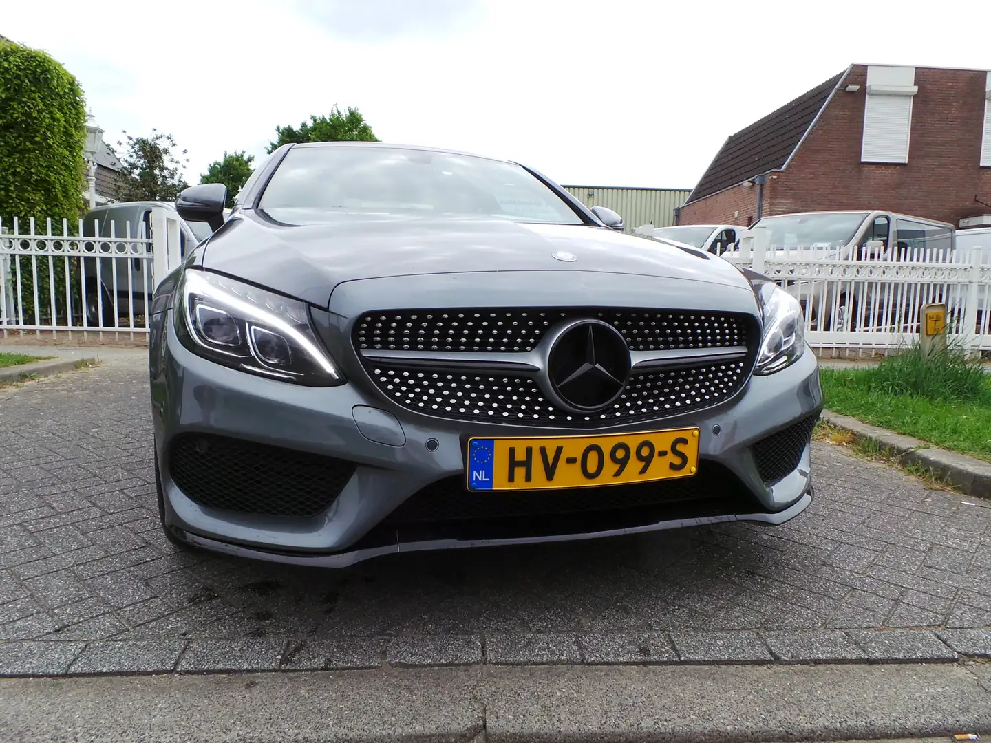 Mercedes-Benz C 180 Coupé Pano | AMG-Line | Burmester Airco,Cruise,Nav Gris - 2
