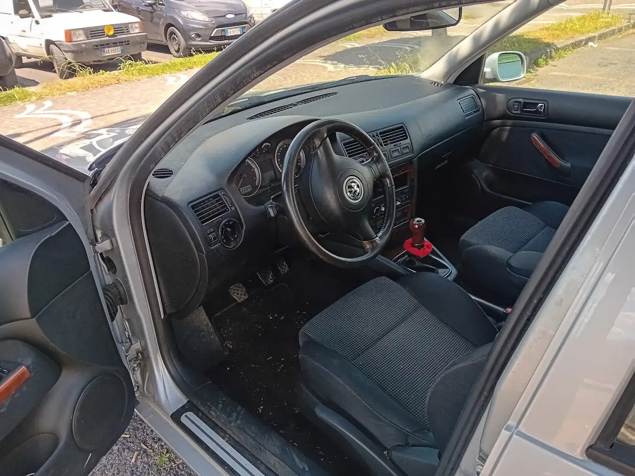 Volkswagen Bora 1.6 Highline 105cv, foto 2