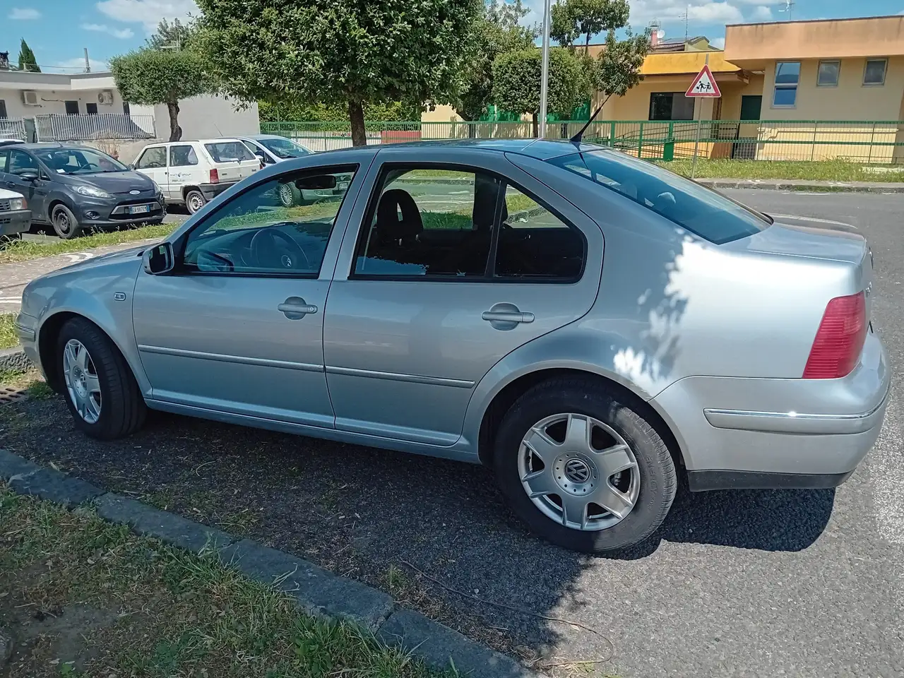 Volkswagen Bora 1.6 Highline 105cv, foto 9