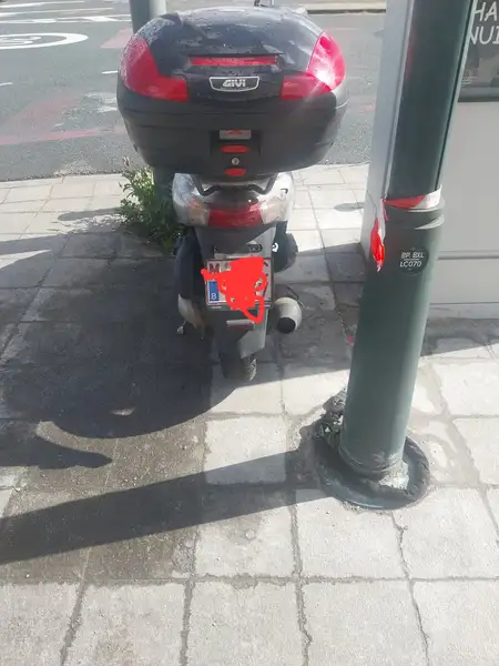 Honda Dylan 125 - foto 4